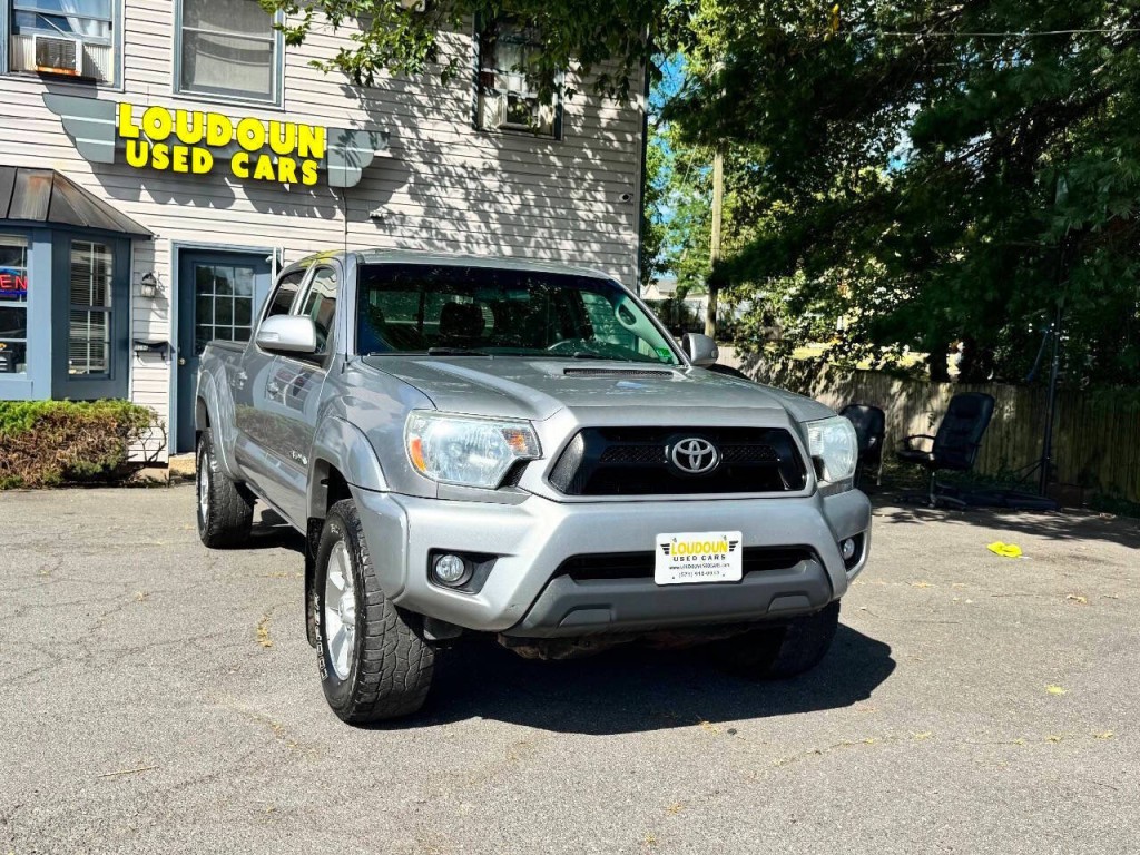 2015 Toyota Tacoma Image 3