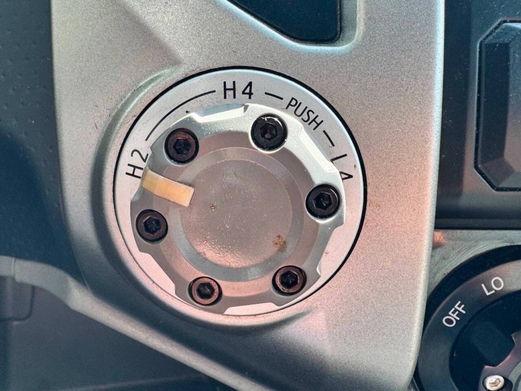 2015 Toyota Tacoma Image 22