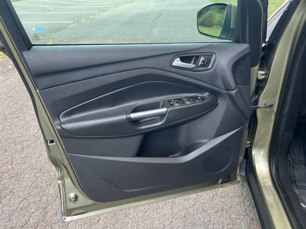 2013 Ford Escape Image 8