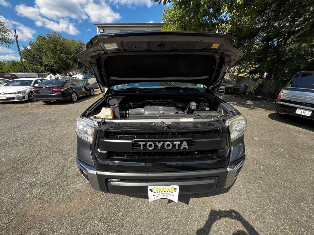 2014 Toyota Tundra Image 2