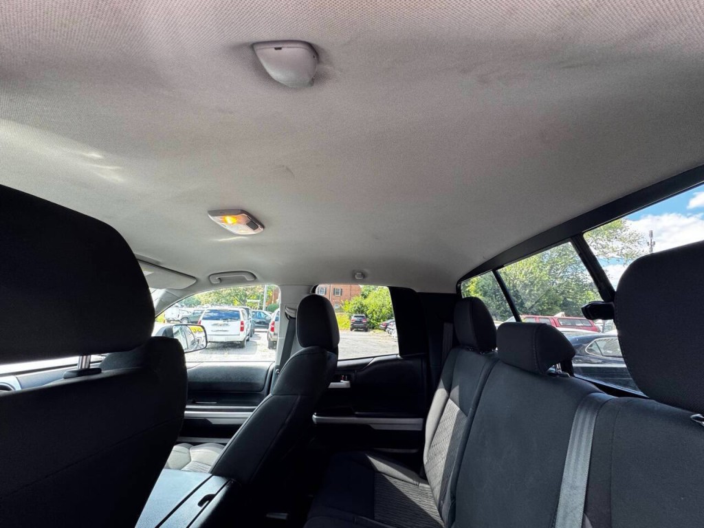 2014 Toyota Tundra Image 20