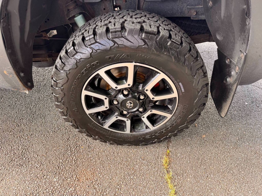 2014 Toyota Tundra Image 22