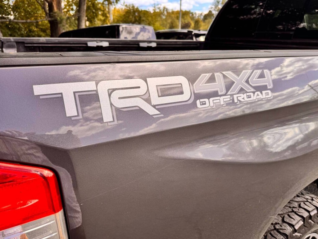 2014 Toyota Tundra Image 28