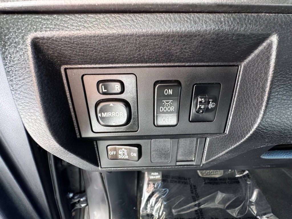 2014 Toyota Tundra Image 31