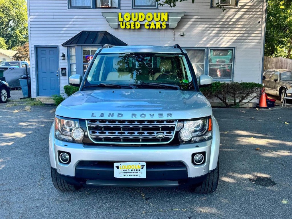 2015 Land Rover LR4 Image 2