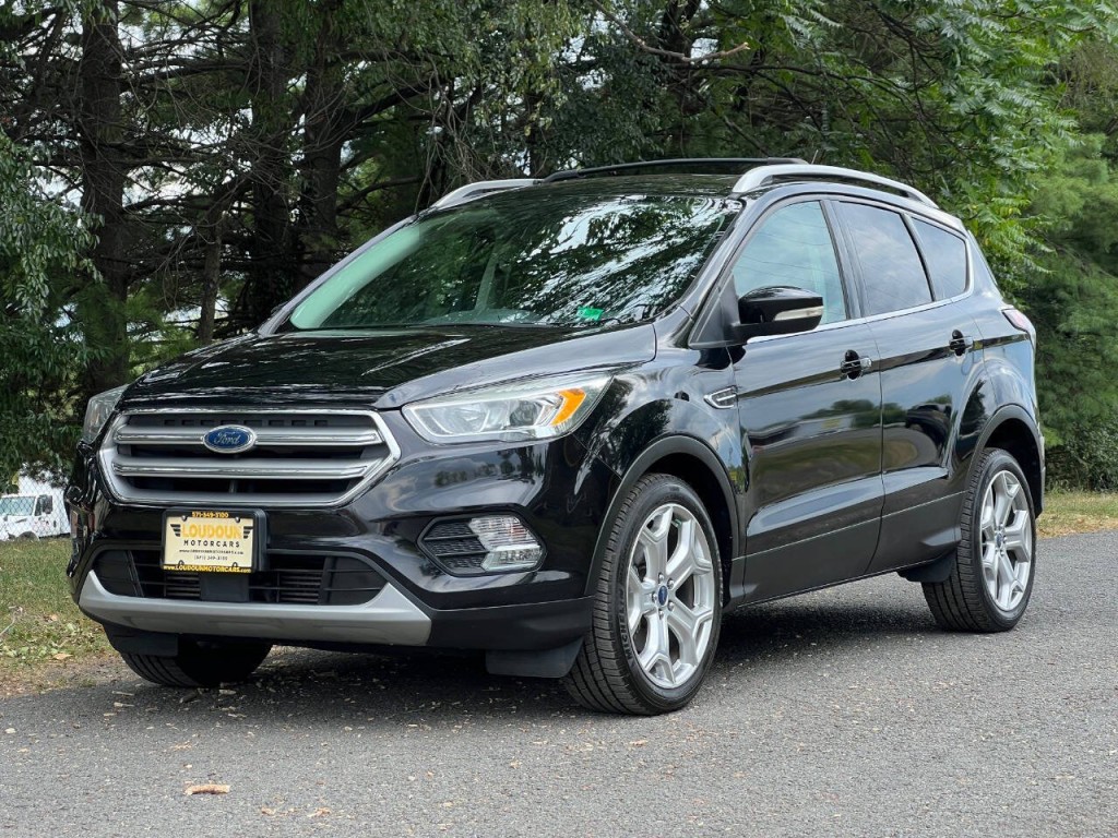 2017 Ford Escape Image 1