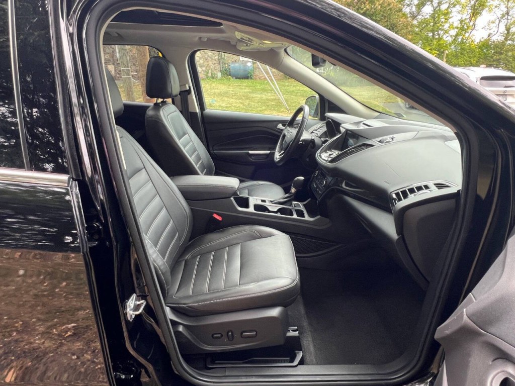 2017 Ford Escape Image 17