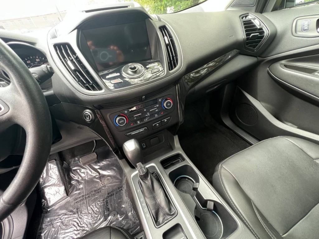 2017 Ford Escape Image 27
