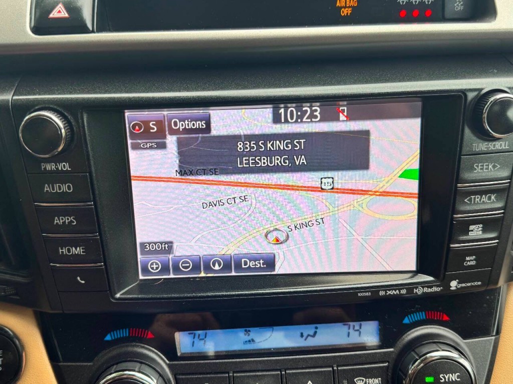 2018 Toyota Rav4 Image 32