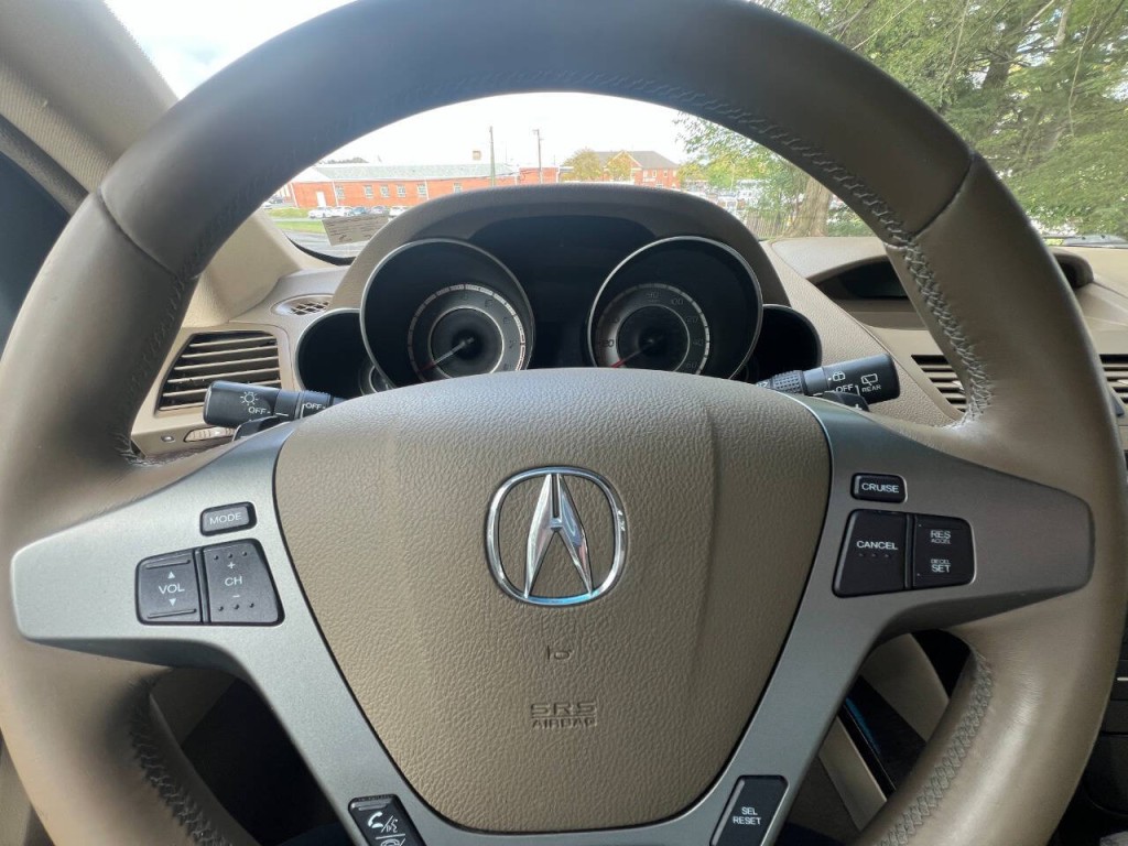 2011 Acura MDX Image 24