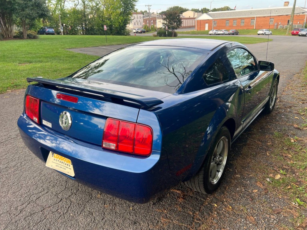 2006 Ford Mustang Image 5