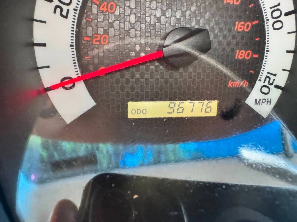 2015 Toyota Tacoma Image 23