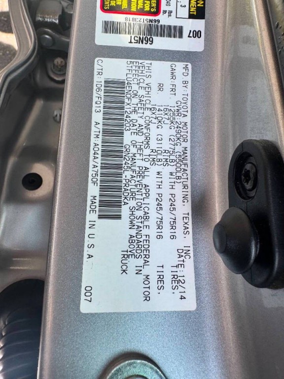 2015 Toyota Tacoma Image 26
