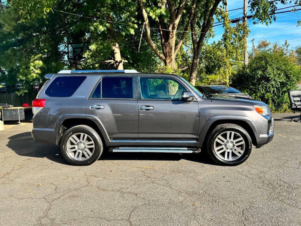 2013 Toyota 4Runner Image 4
