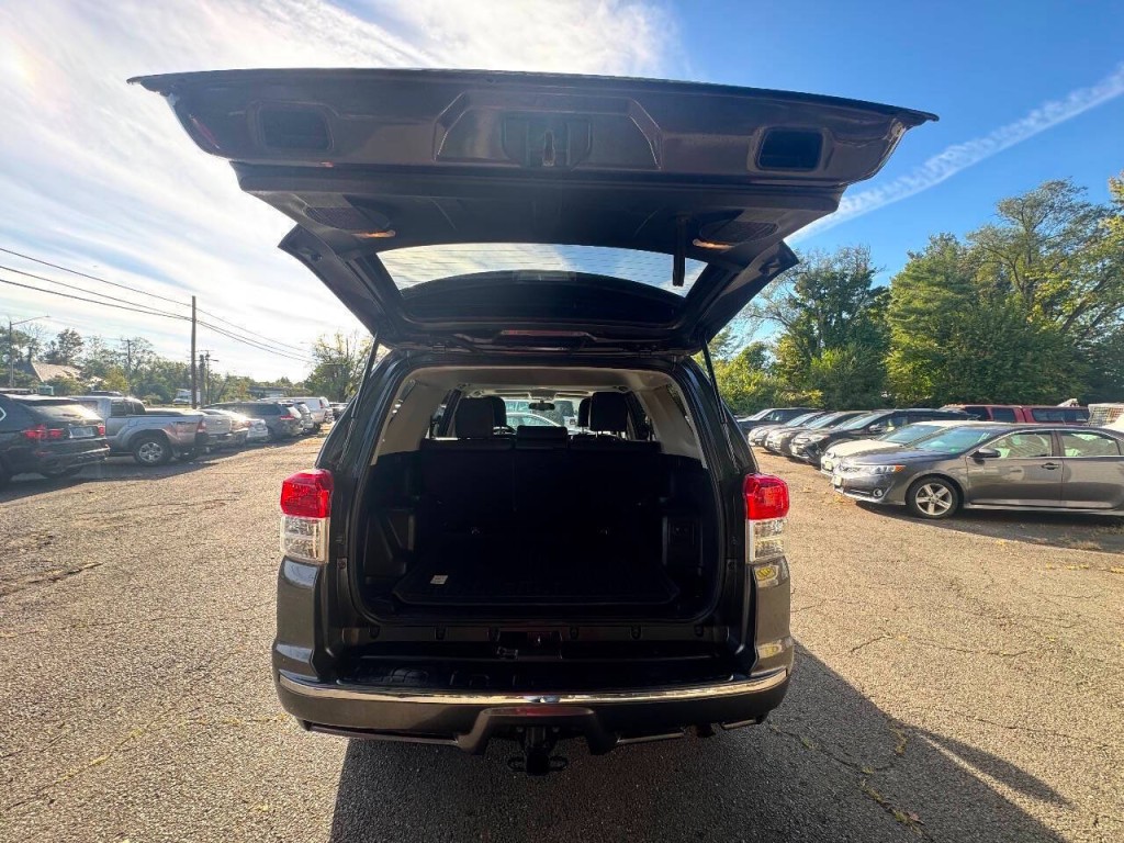 2013 Toyota 4Runner Image 11