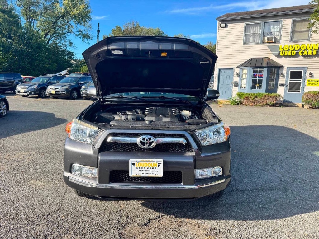 2013 Toyota 4Runner Image 25