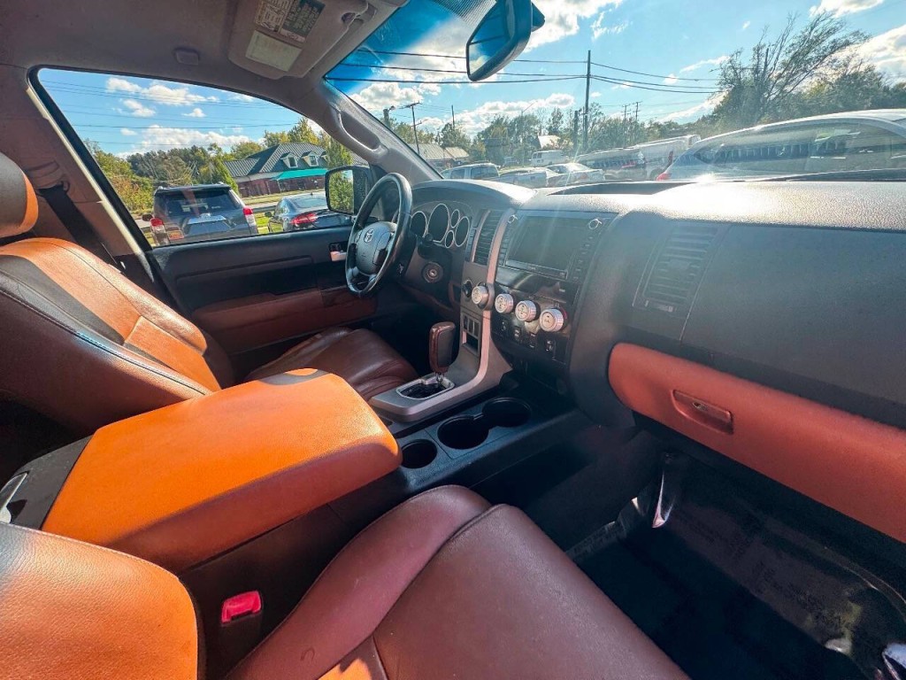 2012 Toyota Tundra Image 15