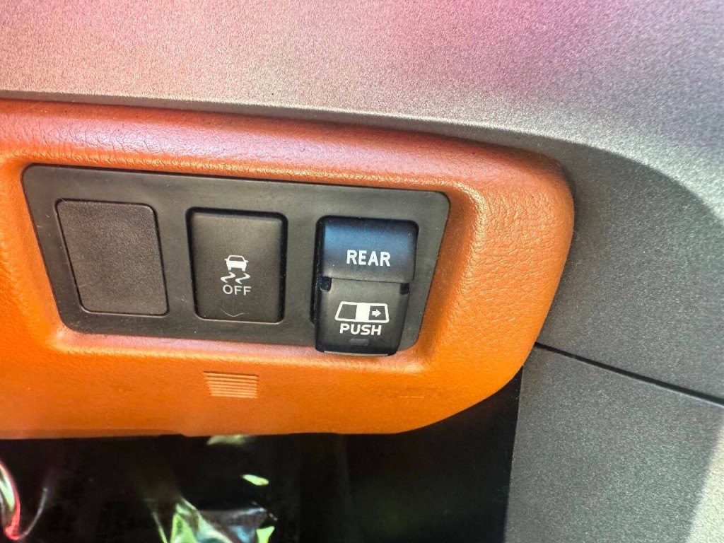 2012 Toyota Tundra Image 19