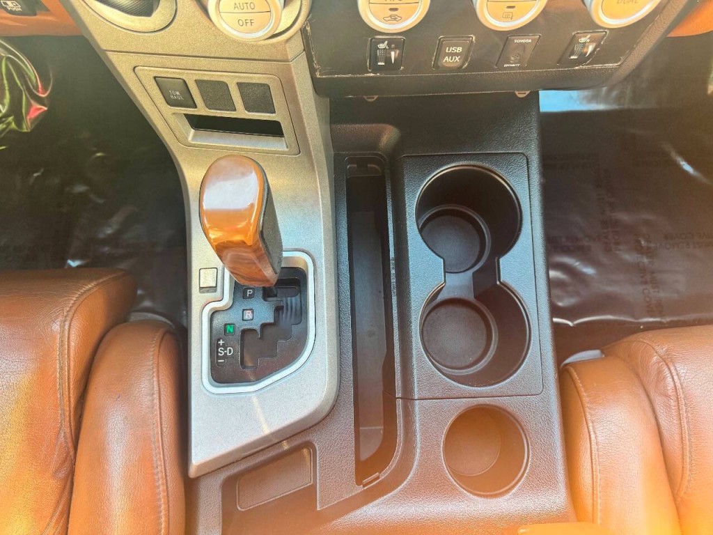 2012 Toyota Tundra Image 20