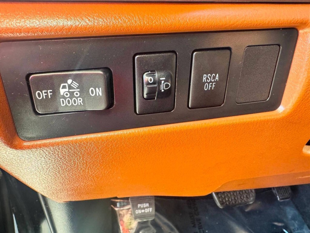 2012 Toyota Tundra Image 21