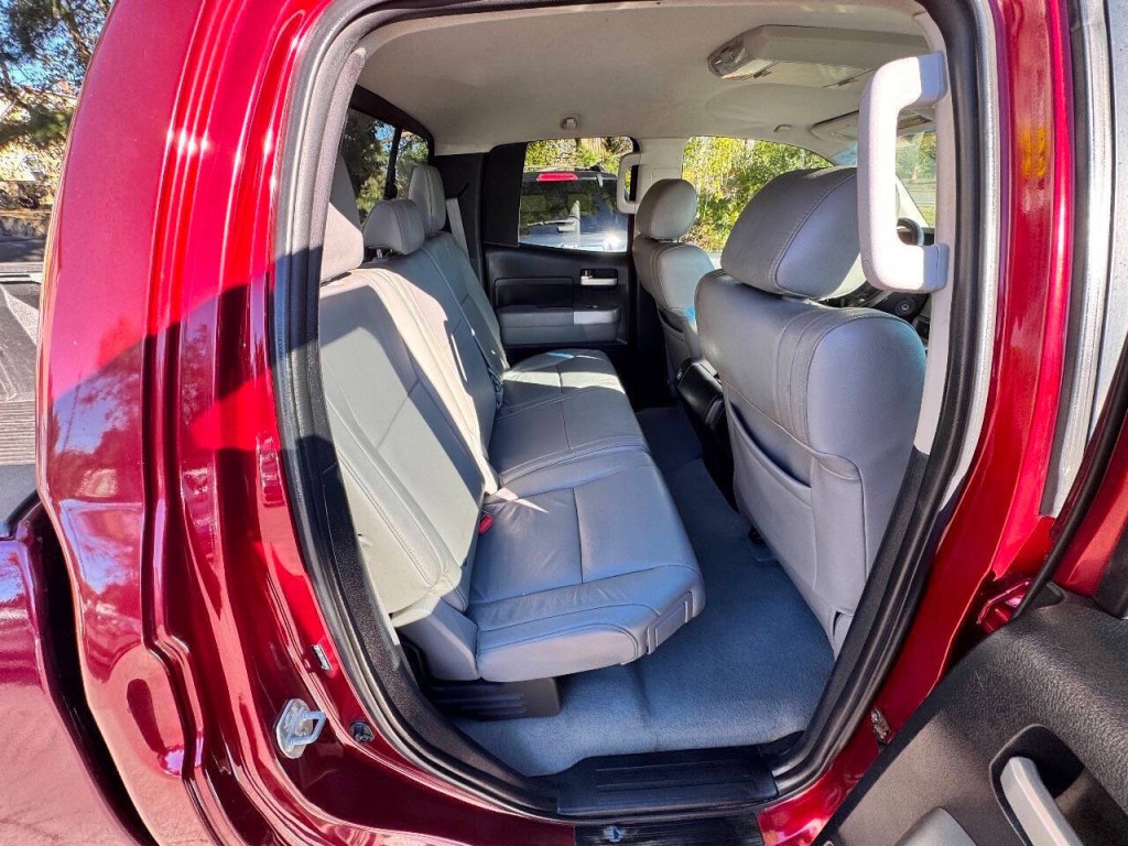 2007 Toyota Tundra Image 13