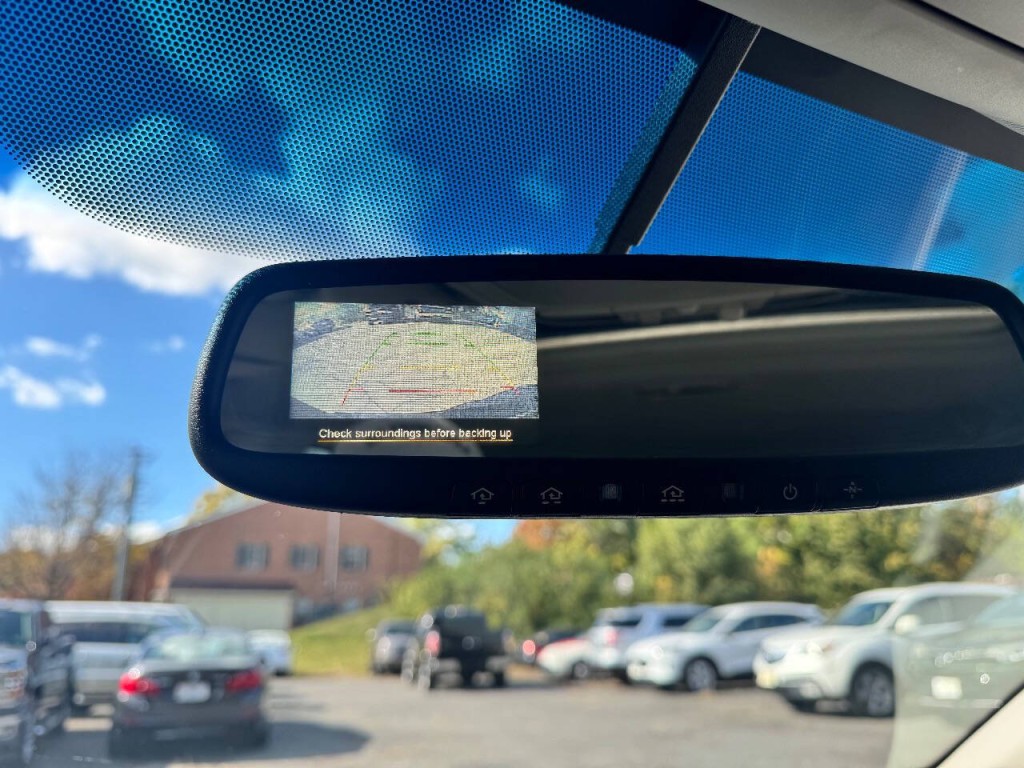 2011 Subaru Outback Image 24