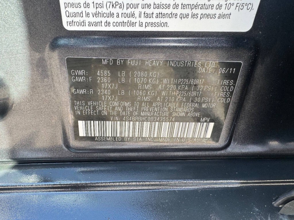 2011 Subaru Outback Image 25