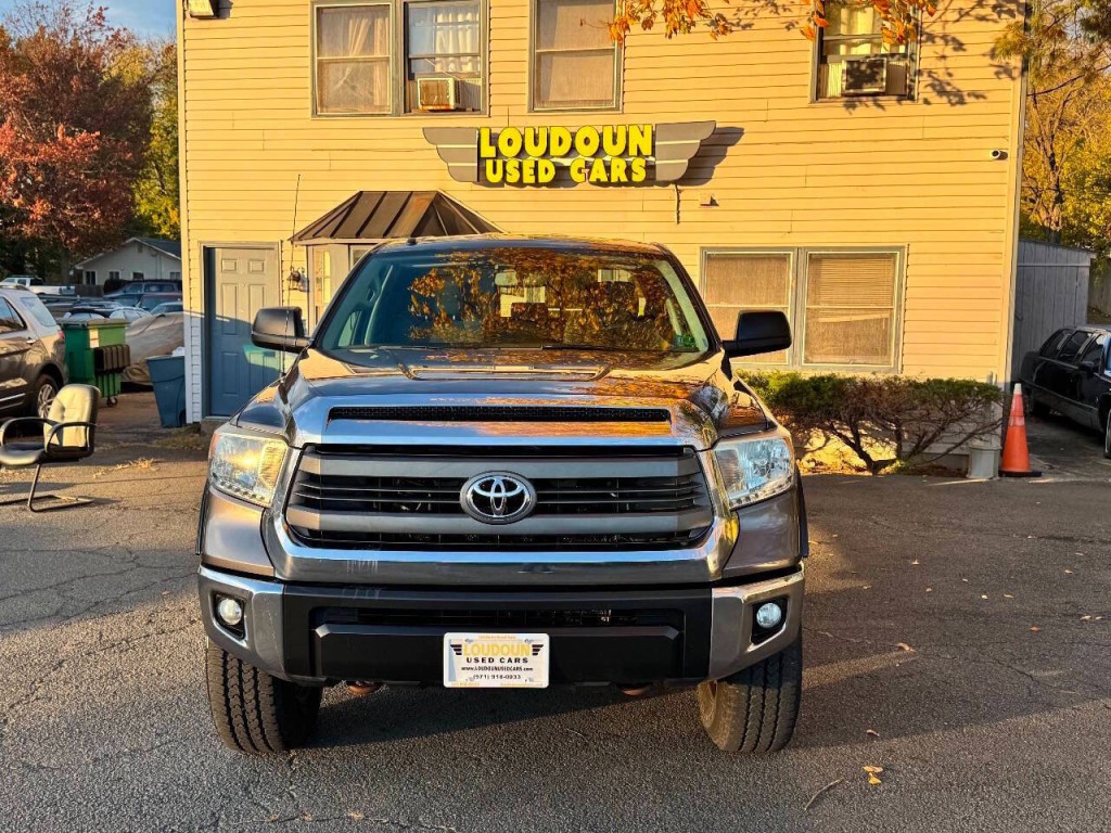 2014 Toyota Tundra Image 2