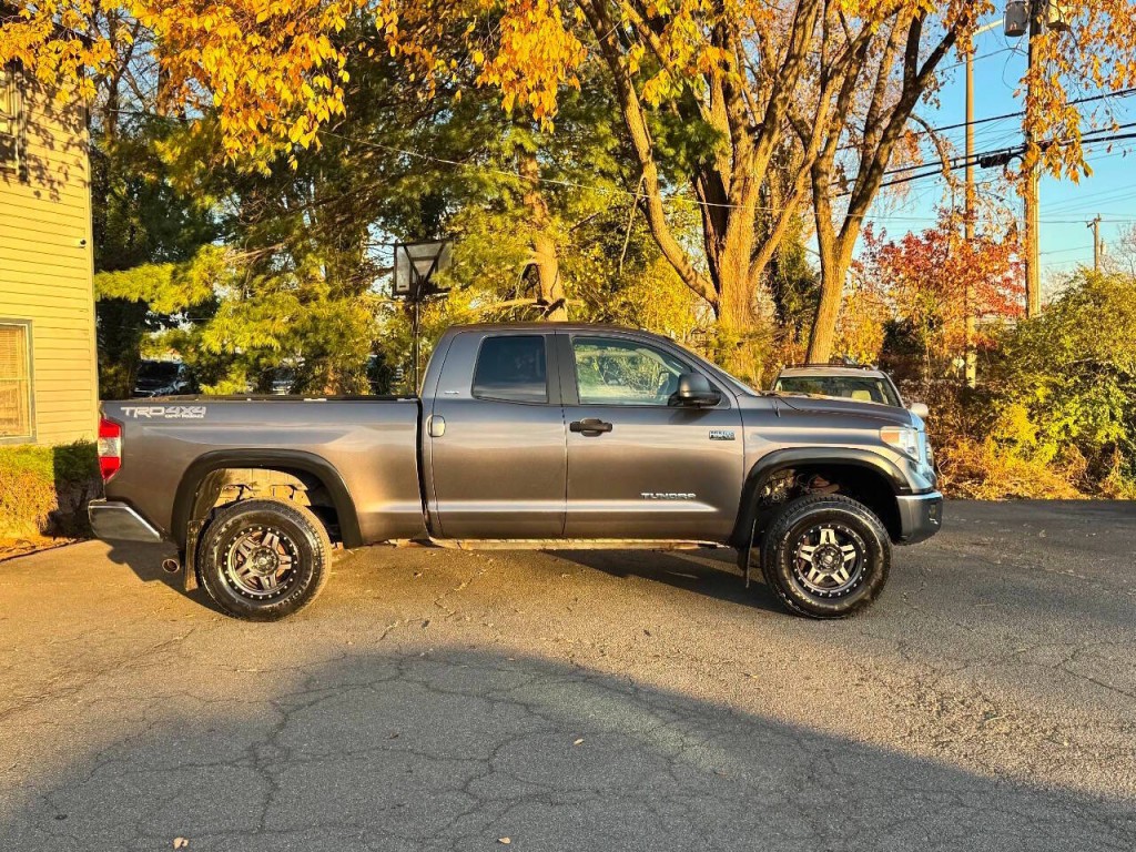 2014 Toyota Tundra Image 4