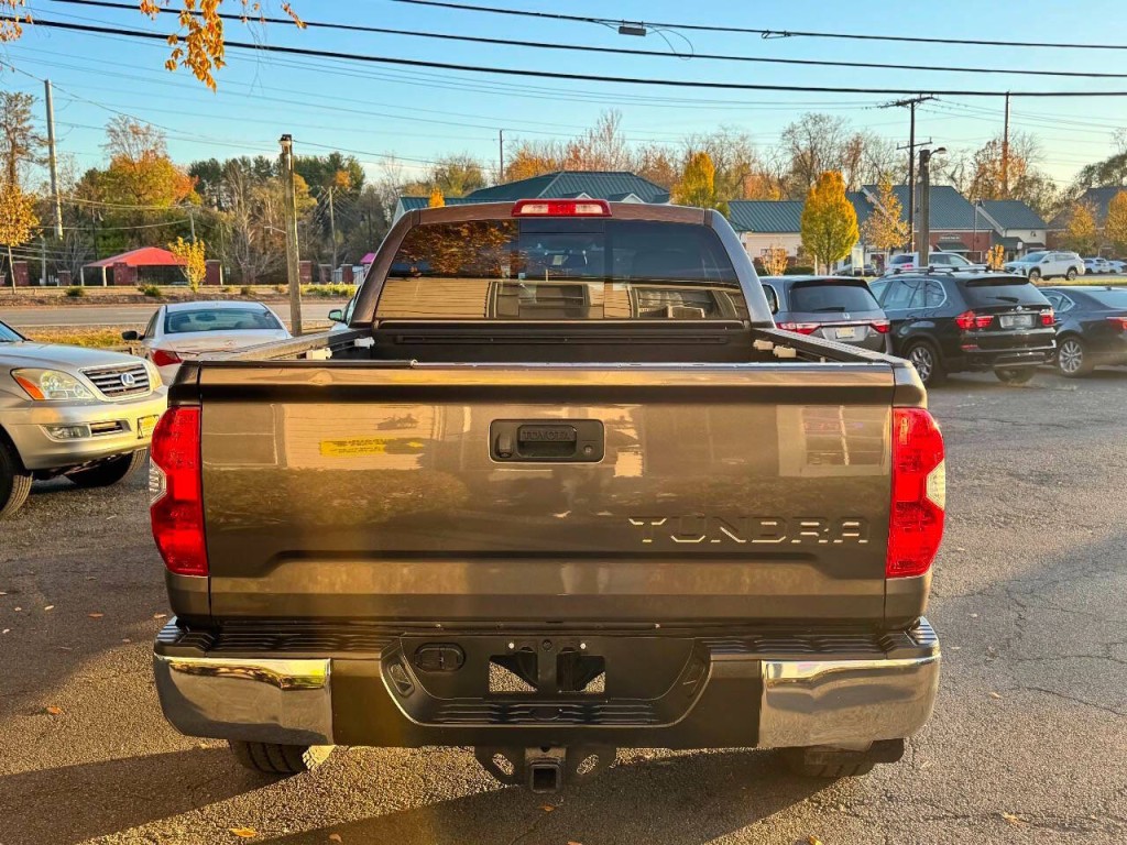 2014 Toyota Tundra Image 5