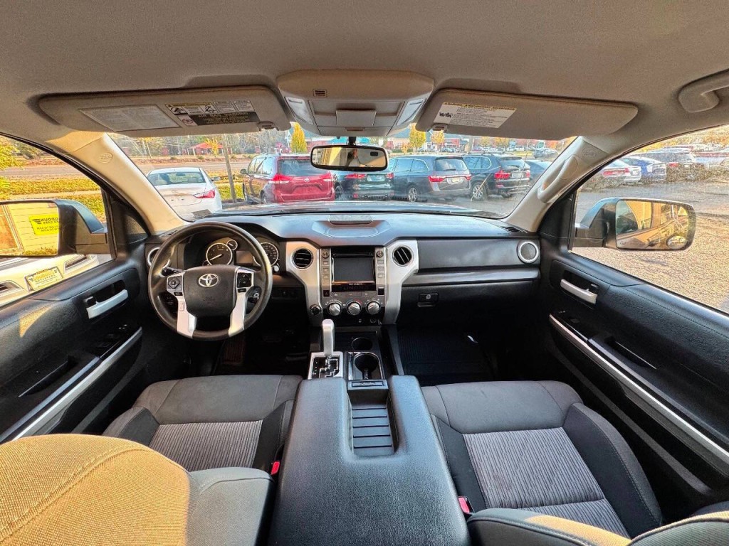 2014 Toyota Tundra Image 18