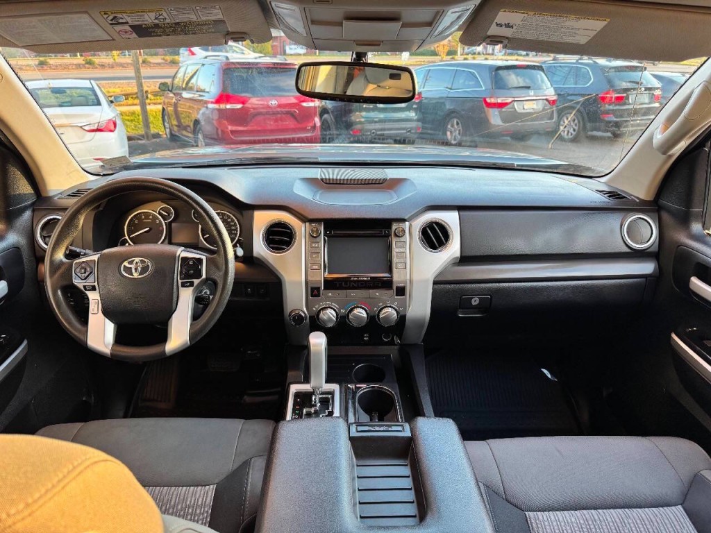 2014 Toyota Tundra Image 19