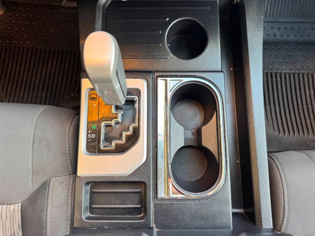 2014 Toyota Tundra Image 21