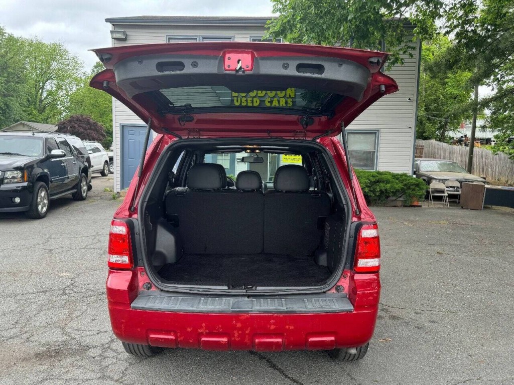 2011 Ford Escape Image 11