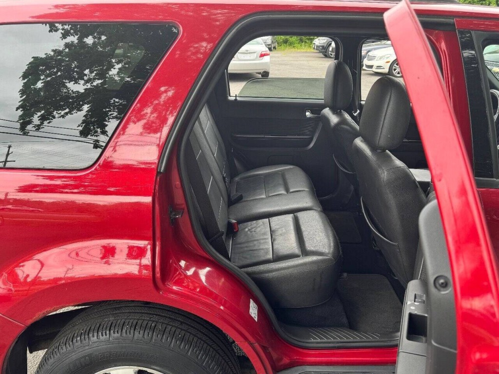 2011 Ford Escape Image 13