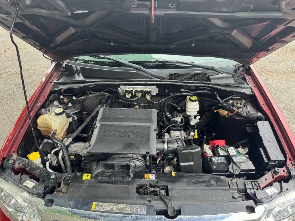 2011 Ford Escape Image 17