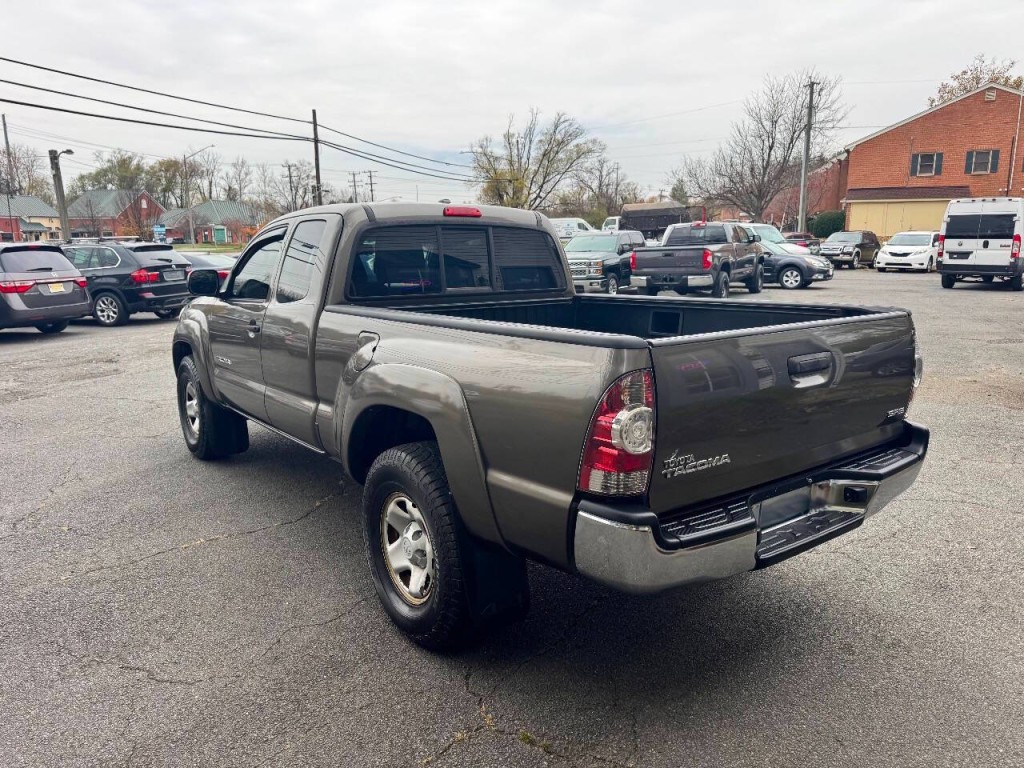 2010 Toyota Tacoma Image 7