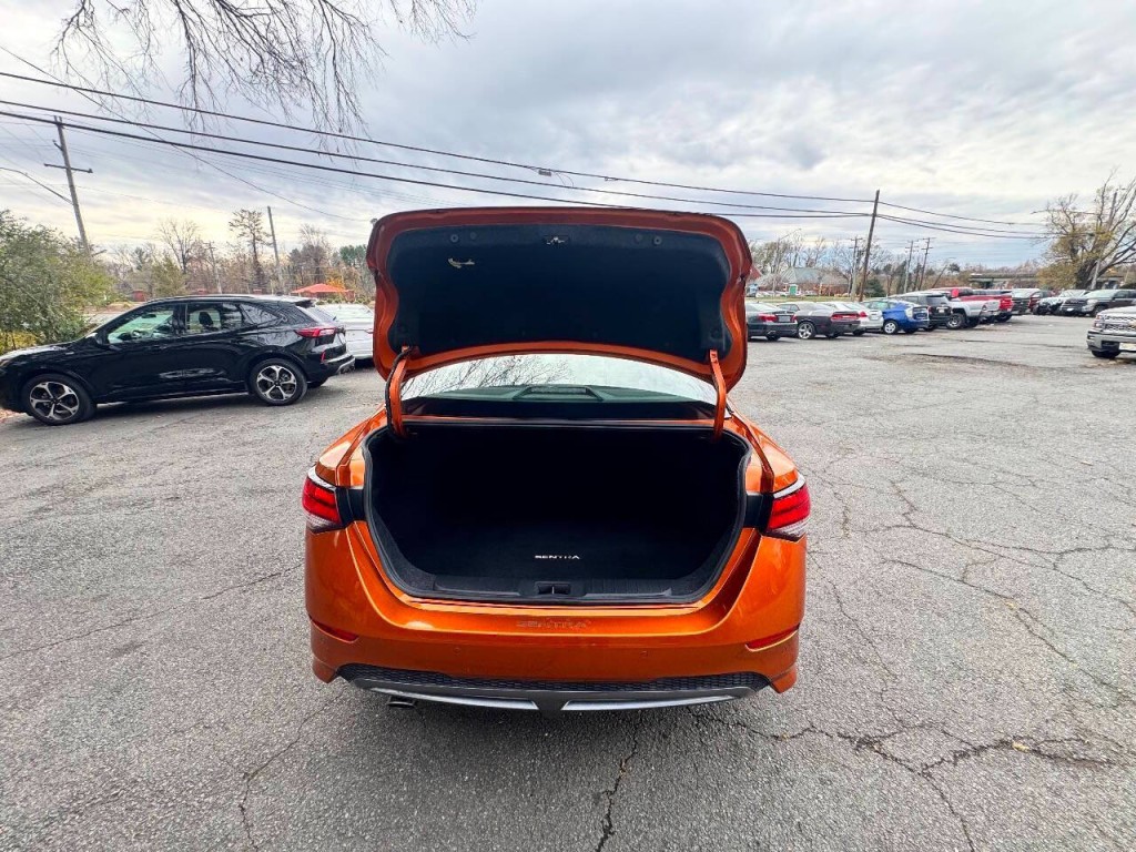 2020 Nissan Sentra Image 13