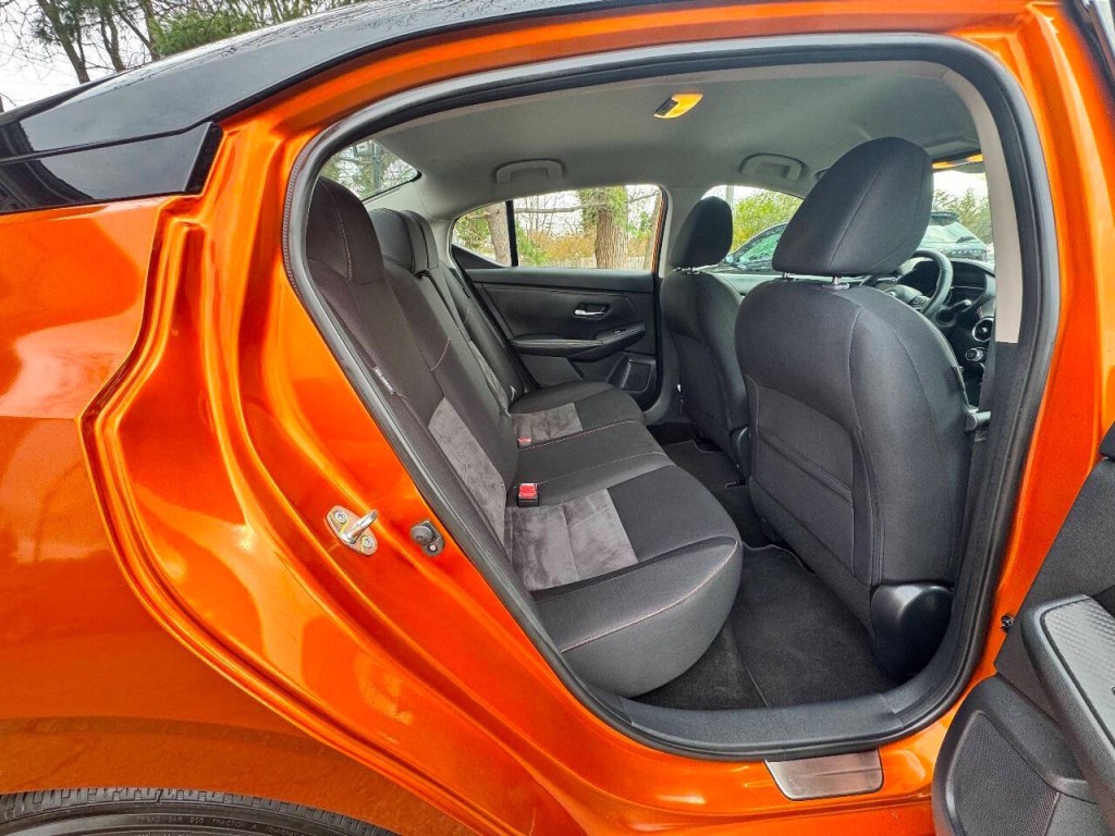 2020 Nissan Sentra Image 15