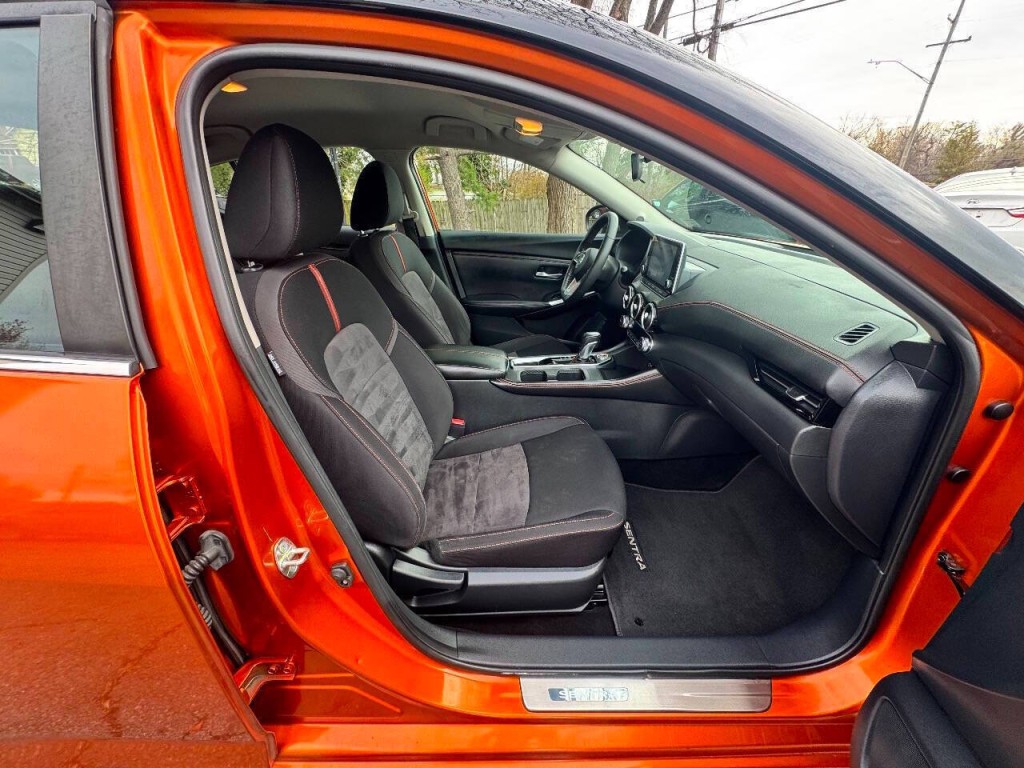 2020 Nissan Sentra Image 17
