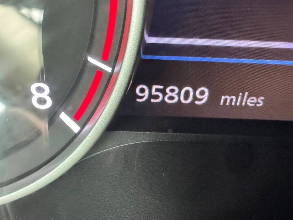 2020 Nissan Sentra Image 25