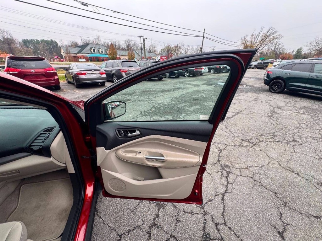 2016 Ford Escape Image 15