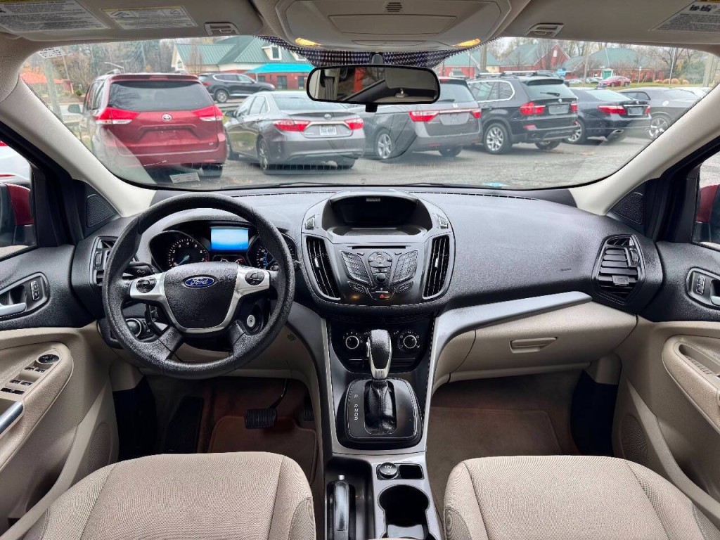 2016 Ford Escape Image 22