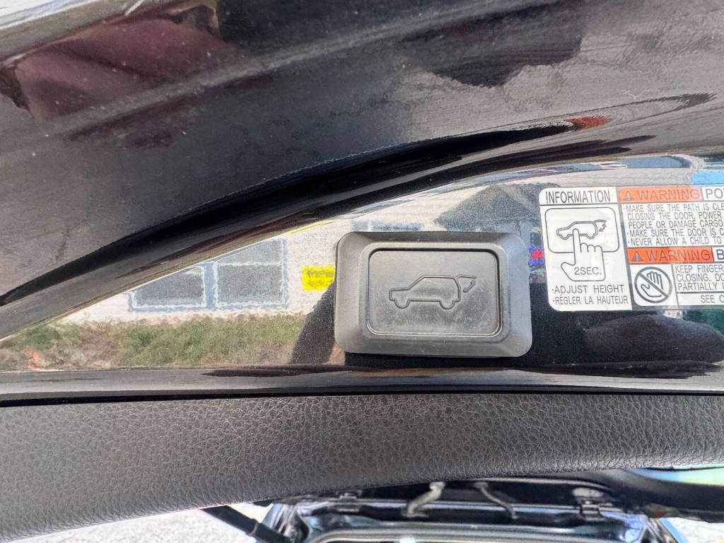 2016 Toyota Rav4 Image 13