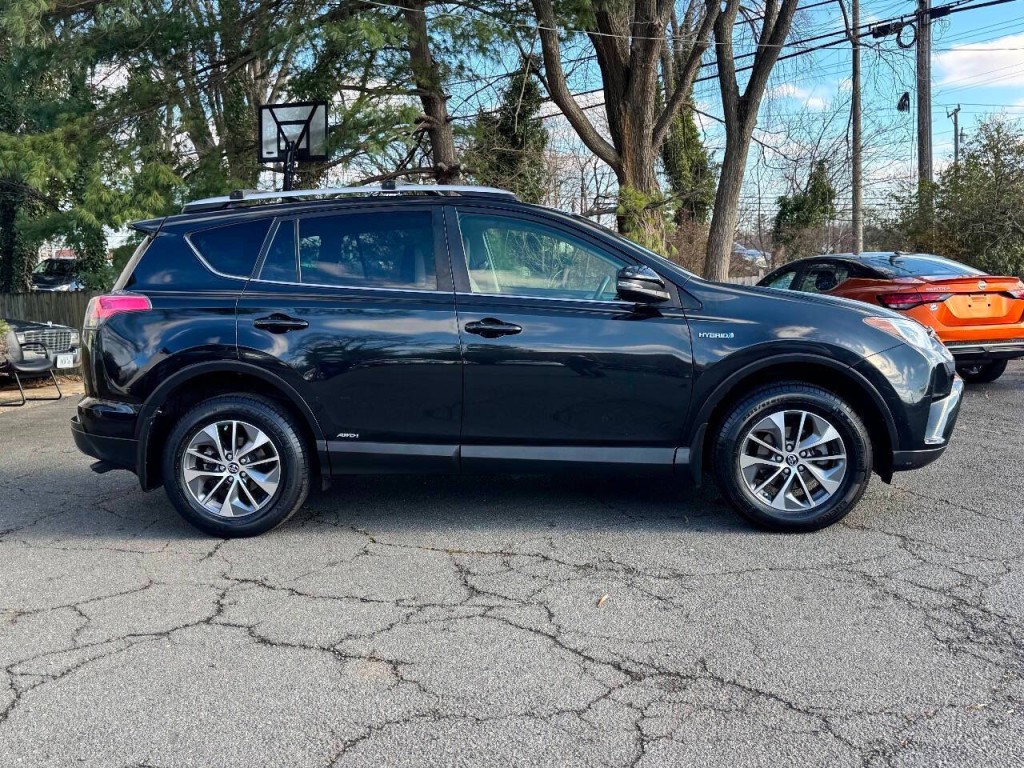 2016 Toyota Rav4 Image 38