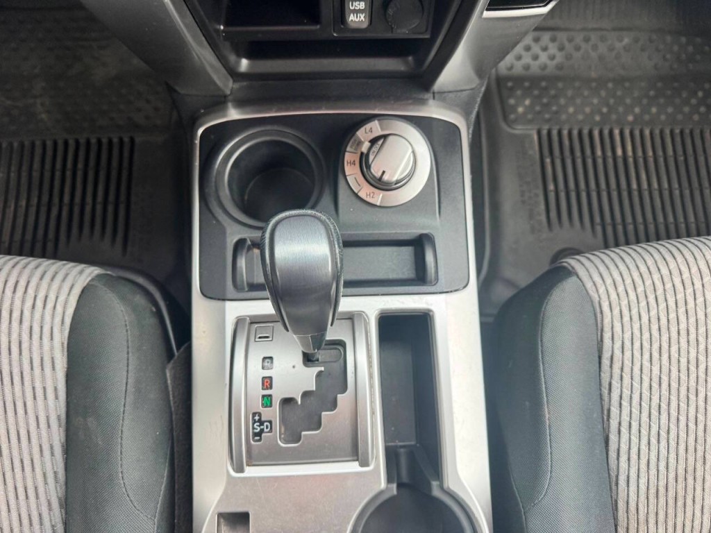 2017 Toyota 4Runner Image 24