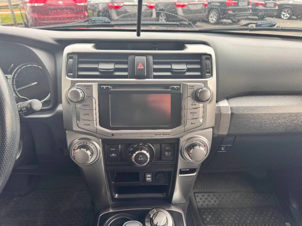 2017 Toyota 4Runner Image 26