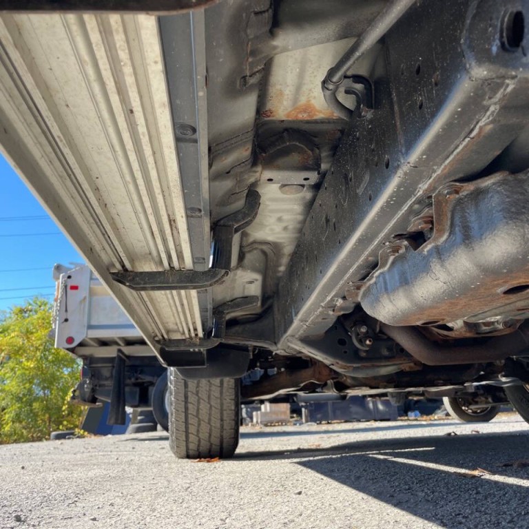 2017 Toyota 4Runner Image 32