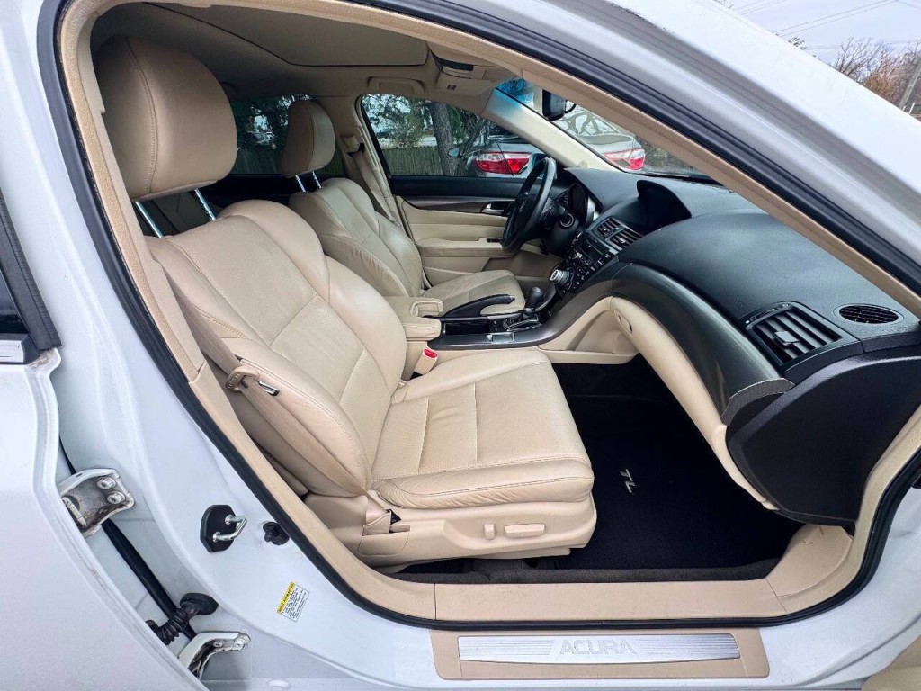 2012 Acura TL Image 16