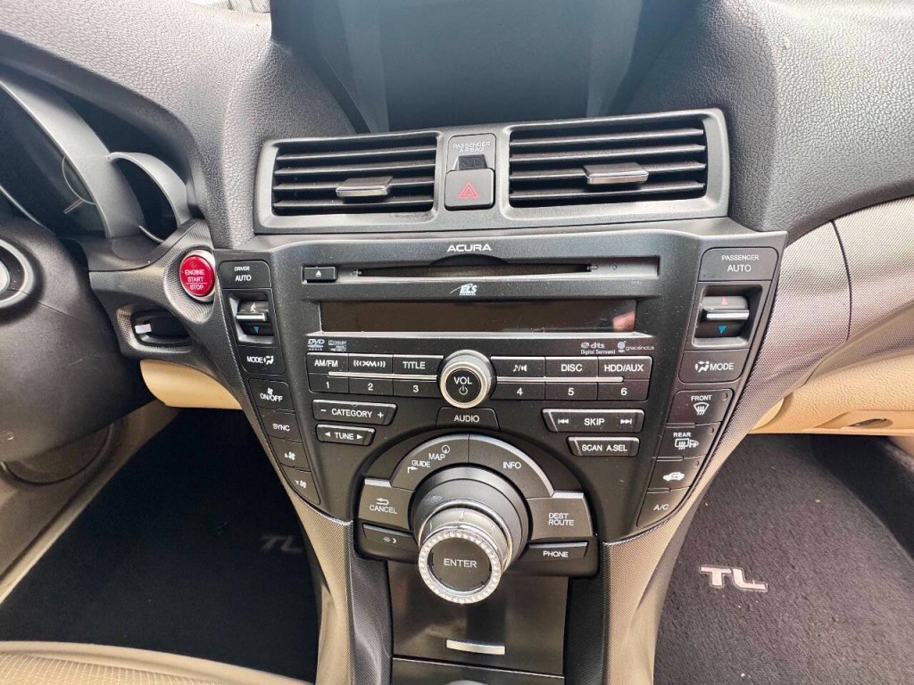 2012 Acura TL Image 19